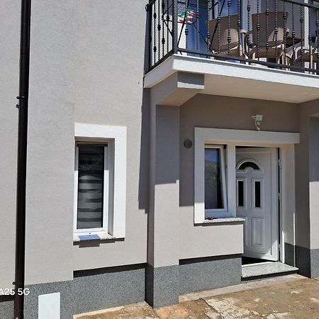 Apartments Tonci Tribalj Exteriér fotografie