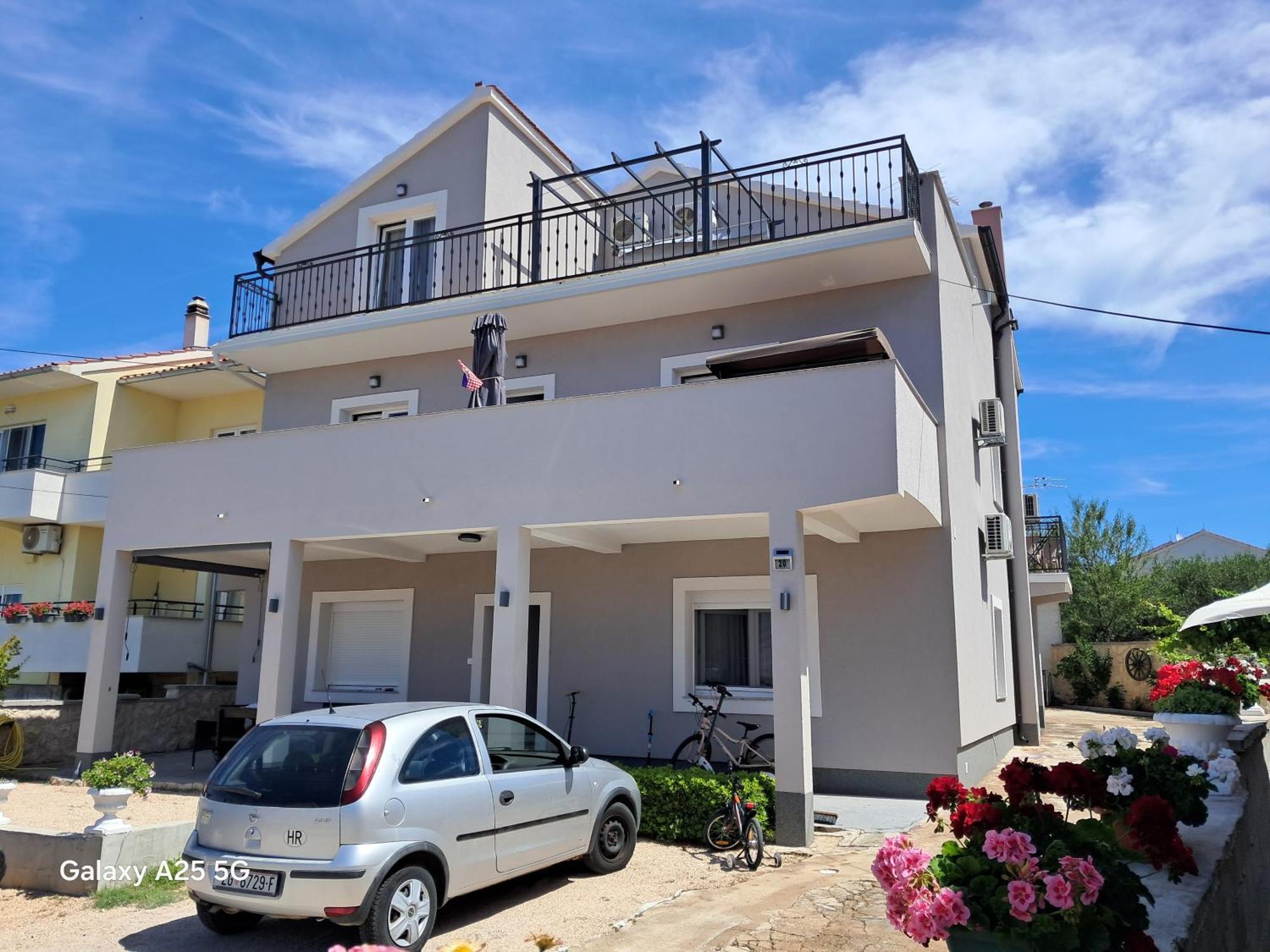 Apartments Tonci Tribalj Exteriér fotografie